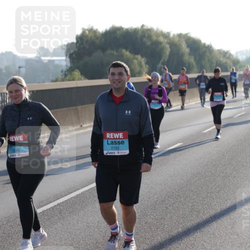 03.10.2025 - Köhlbrandbrückenlauf Jannik Wohlers http://msf.ph/oto/9066269 03.10.2025 09:27:12 Position 3 2548, 2182 meine-sportfotos.de
