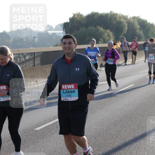 03.10.2025 - Köhlbrandbrückenlauf Jannik Wohlers http://msf.ph/oto/9066285 03.10.2025 09:27:12 Position 3 2182 meine-sportfotos.de