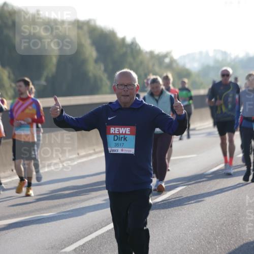 03.10.2025 - Köhlbrandbrückenlauf Jannik Wohlers http://msf.ph/oto/9066306 03.10.2025 09:27:18 Position 3 3517 meine-sportfotos.de