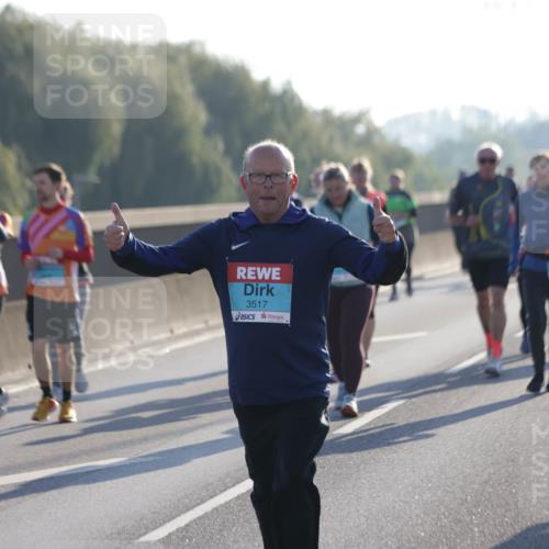 03.10.2025 - Köhlbrandbrückenlauf Jannik Wohlers http://msf.ph/oto/9066308 03.10.2025 09:27:18 Position 3 3517 meine-sportfotos.de