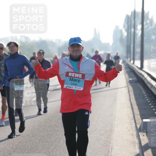 03.10.2025 - Köhlbrandbrückenlauf Jannik Wohlers http://msf.ph/oto/9066343 03.10.2025 09:27:21 Position 3 2306 meine-sportfotos.de