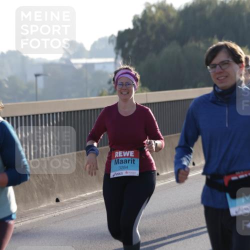 03.10.2025 - Köhlbrandbrückenlauf Jannik Wohlers http://msf.ph/oto/9066413 03.10.2025 09:27:25 Position 3 2515, 3284, 3288 meine-sportfotos.de
