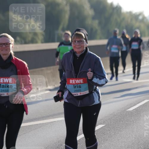 03.10.2025 - Köhlbrandbrückenlauf Jannik Wohlers http://msf.ph/oto/9066449 03.10.2025 09:27:27 Position 3 2452, 2665 meine-sportfotos.de
