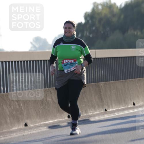 03.10.2025 - Köhlbrandbrückenlauf Jannik Wohlers http://msf.ph/oto/9066490 03.10.2025 09:27:32 Position 3 3623 meine-sportfotos.de