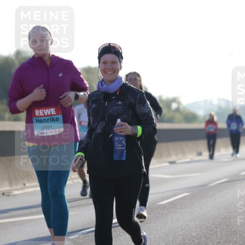 03.10.2025 - Köhlbrandbrückenlauf Jannik Wohlers http://msf.ph/oto/9066530 03.10.2025 09:27:36 Position 3 2666 meine-sportfotos.de