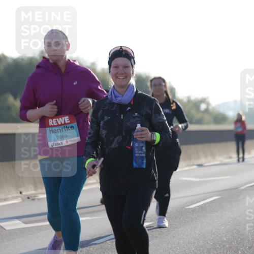 03.10.2025 - Köhlbrandbrückenlauf Jannik Wohlers http://msf.ph/oto/9066537 03.10.2025 09:27:37 Position 3 2666 meine-sportfotos.de