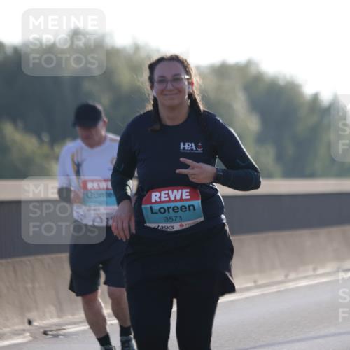 03.10.2025 - Köhlbrandbrückenlauf Jannik Wohlers http://msf.ph/oto/9066564 03.10.2025 09:27:38 Position 3 3571 meine-sportfotos.de