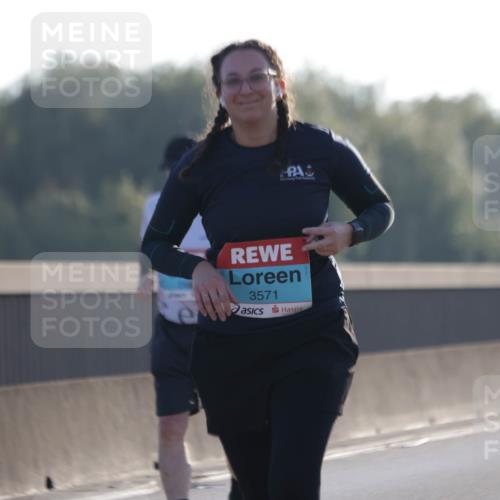 03.10.2025 - Köhlbrandbrückenlauf Jannik Wohlers http://msf.ph/oto/9066597 03.10.2025 09:27:39 Position 3 3571 meine-sportfotos.de