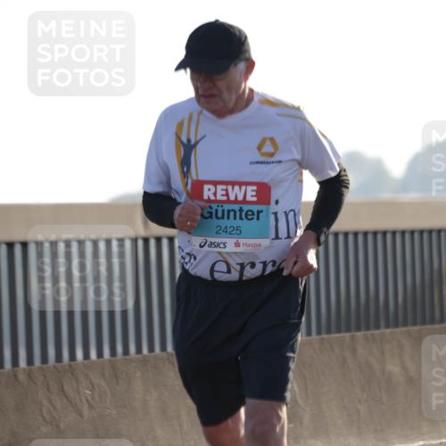 03.10.2025 - Köhlbrandbrückenlauf Jannik Wohlers http://msf.ph/oto/9066641 03.10.2025 09:27:42 Position 3 2425 meine-sportfotos.de