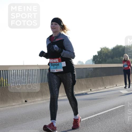 03.10.2025 - Köhlbrandbrückenlauf Jannik Wohlers http://msf.ph/oto/9066668 03.10.2025 09:27:51 Position 3 2426 meine-sportfotos.de