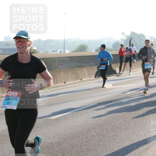 03.10.2025 - Köhlbrandbrückenlauf Lena Gebhardt http://msf.ph/oto/9066717 03.10.2025 09:23:17 Position 1 2006, 3109 meine-sportfotos.de