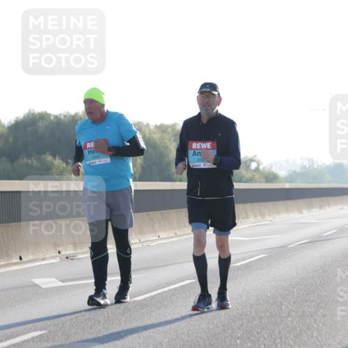 03.10.2025 - Köhlbrandbrückenlauf Jannik Wohlers http://msf.ph/oto/9066721 03.10.2025 09:27:59 Position 3 2647, 266 meine-sportfotos.de