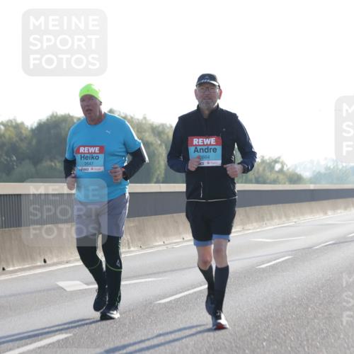 03.10.2025 - Köhlbrandbrückenlauf Jannik Wohlers http://msf.ph/oto/9066748 03.10.2025 09:28:00 Position 3 2647, 2664 meine-sportfotos.de