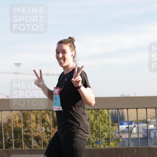 03.10.2025 - Köhlbrandbrückenlauf Jannik Wohlers http://msf.ph/oto/9066778 03.10.2025 09:28:04 Position 3 23 meine-sportfotos.de