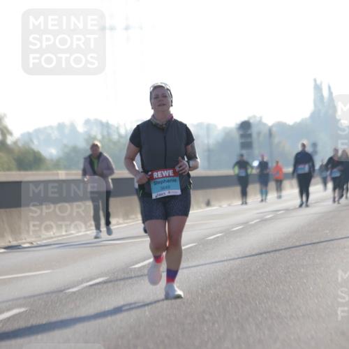 03.10.2025 - Köhlbrandbrückenlauf Jannik Wohlers http://msf.ph/oto/9066803 03.10.2025 09:28:13 Position 3 3649 meine-sportfotos.de