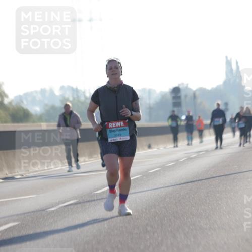 03.10.2025 - Köhlbrandbrückenlauf Jannik Wohlers http://msf.ph/oto/9066805 03.10.2025 09:28:13 Position 3 3649 meine-sportfotos.de