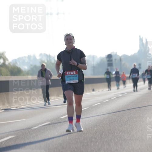 03.10.2025 - Köhlbrandbrückenlauf Jannik Wohlers http://msf.ph/oto/9066810 03.10.2025 09:28:13 Position 3 3649 meine-sportfotos.de