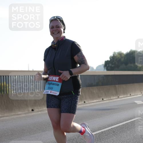 03.10.2025 - Köhlbrandbrückenlauf Jannik Wohlers http://msf.ph/oto/9066902 03.10.2025 09:28:20 Position 3 3649 meine-sportfotos.de