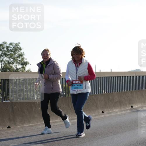 03.10.2025 - Köhlbrandbrückenlauf Jannik Wohlers http://msf.ph/oto/9066935 03.10.2025 09:28:33 Position 3 900, 2908 meine-sportfotos.de