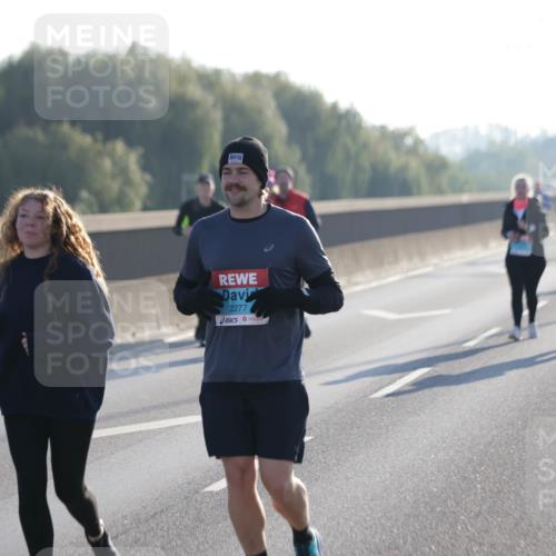 03.10.2025 - Köhlbrandbrückenlauf Jannik Wohlers http://msf.ph/oto/9066997 03.10.2025 09:28:53 Position 3 2277 meine-sportfotos.de