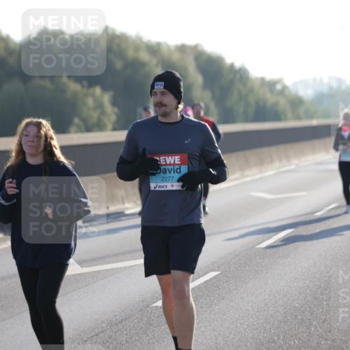 03.10.2025 - Köhlbrandbrückenlauf Jannik Wohlers http://msf.ph/oto/9067002 03.10.2025 09:28:53 Position 3 2277 meine-sportfotos.de