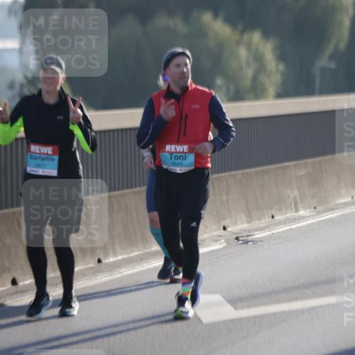 03.10.2025 - Köhlbrandbrückenlauf Jannik Wohlers http://msf.ph/oto/9067034 03.10.2025 09:28:58 Position 3 2607, 2643 meine-sportfotos.de