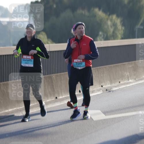 03.10.2025 - Köhlbrandbrückenlauf Jannik Wohlers http://msf.ph/oto/9067042 03.10.2025 09:28:58 Position 3 2607, 2643 meine-sportfotos.de