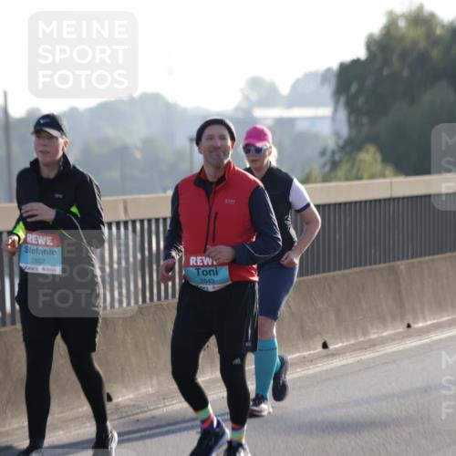 03.10.2025 - Köhlbrandbrückenlauf Jannik Wohlers http://msf.ph/oto/9067079 03.10.2025 09:29:01 Position 3 2607, 2643 meine-sportfotos.de