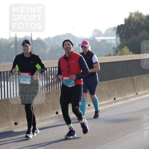 03.10.2025 - Köhlbrandbrückenlauf Jannik Wohlers http://msf.ph/oto/9067093 03.10.2025 09:29:01 Position 3 2607, 2643 meine-sportfotos.de