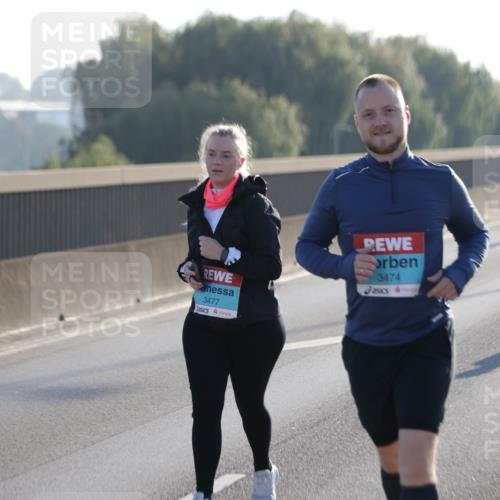 03.10.2025 - Köhlbrandbrückenlauf Jannik Wohlers http://msf.ph/oto/9067113 03.10.2025 09:29:02 Position 3 3477, 3474 meine-sportfotos.de