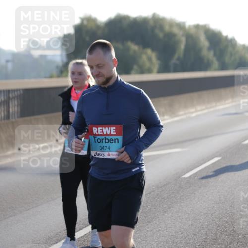 03.10.2025 - Köhlbrandbrückenlauf Jannik Wohlers http://msf.ph/oto/9067126 03.10.2025 09:29:03 Position 3 3474 meine-sportfotos.de