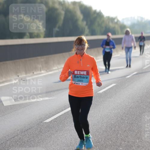 03.10.2025 - Köhlbrandbrückenlauf Jannik Wohlers http://msf.ph/oto/9067134 03.10.2025 09:29:06 Position 3 2669 meine-sportfotos.de