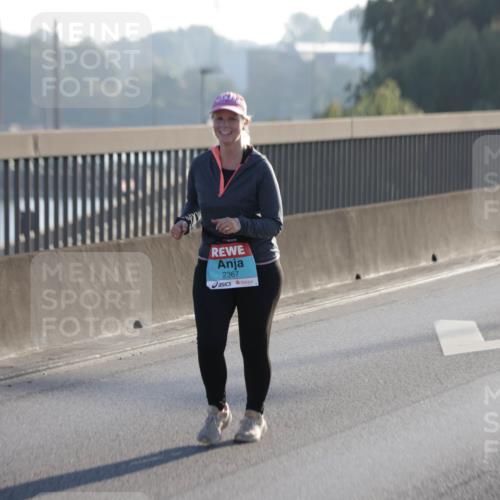 03.10.2025 - Köhlbrandbrückenlauf Jannik Wohlers http://msf.ph/oto/9067179 03.10.2025 09:29:24 Position 3 2367 meine-sportfotos.de