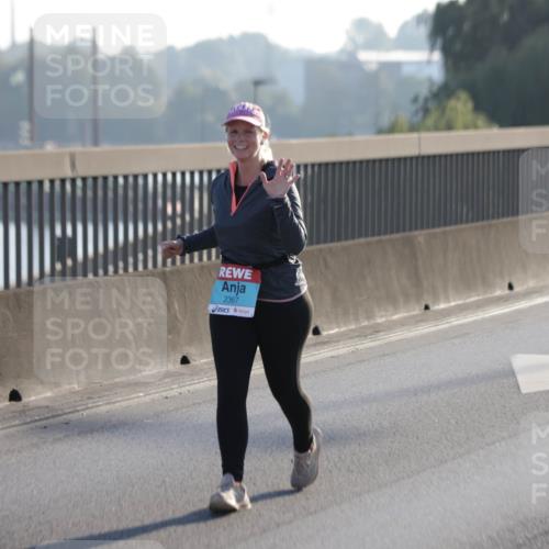 03.10.2025 - Köhlbrandbrückenlauf Jannik Wohlers http://msf.ph/oto/9067188 03.10.2025 09:29:24 Position 3 2367 meine-sportfotos.de