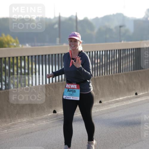 03.10.2025 - Köhlbrandbrückenlauf Jannik Wohlers http://msf.ph/oto/9067199 03.10.2025 09:29:25 Position 3 2367 meine-sportfotos.de