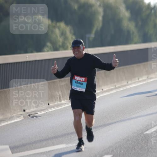 03.10.2025 - Köhlbrandbrückenlauf Jannik Wohlers http://msf.ph/oto/9067242 03.10.2025 09:29:34 Position 3 2360 meine-sportfotos.de