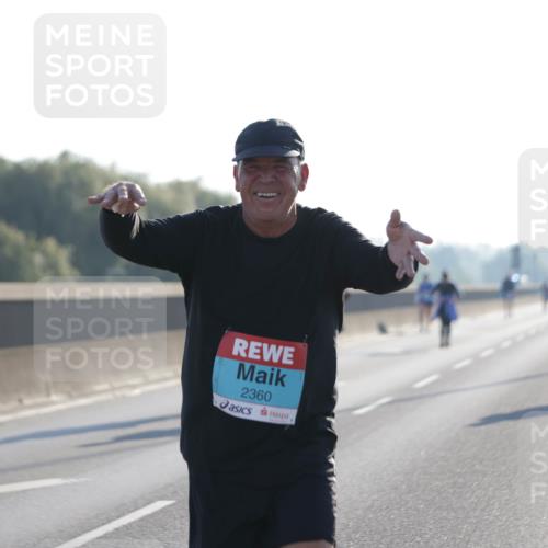 03.10.2025 - Köhlbrandbrückenlauf Jannik Wohlers http://msf.ph/oto/9067293 03.10.2025 09:29:38 Position 3 2360 meine-sportfotos.de