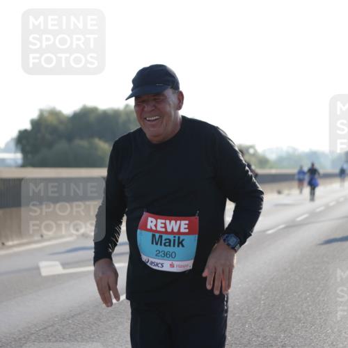 03.10.2025 - Köhlbrandbrückenlauf Jannik Wohlers http://msf.ph/oto/9067312 03.10.2025 09:29:39 Position 3 2360 meine-sportfotos.de
