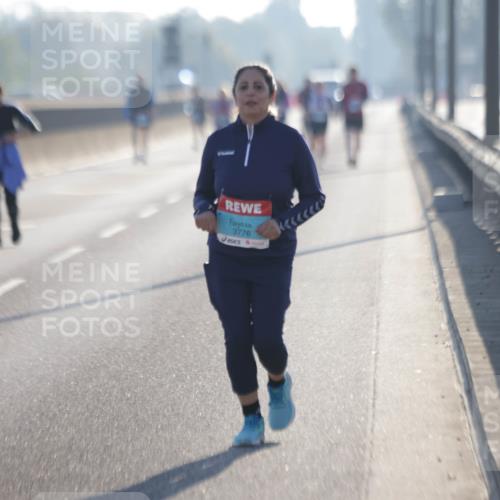 03.10.2025 - Köhlbrandbrückenlauf Jannik Wohlers http://msf.ph/oto/9067338 03.10.2025 09:29:43 Position 3 3776 meine-sportfotos.de