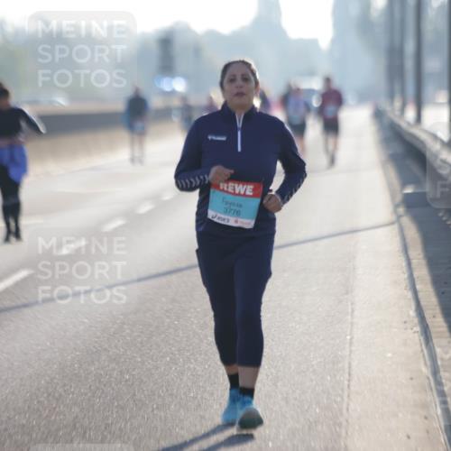 03.10.2025 - Köhlbrandbrückenlauf Jannik Wohlers http://msf.ph/oto/9067347 03.10.2025 09:29:43 Position 3 3776 meine-sportfotos.de
