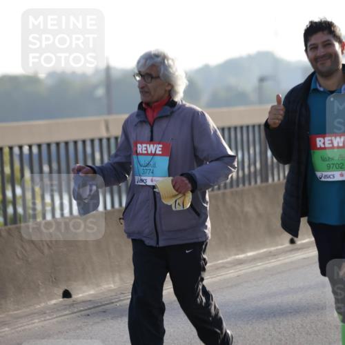 03.10.2025 - Köhlbrandbrückenlauf Jannik Wohlers http://msf.ph/oto/9067422 03.10.2025 09:29:46 Position 3 3774, 9702 meine-sportfotos.de
