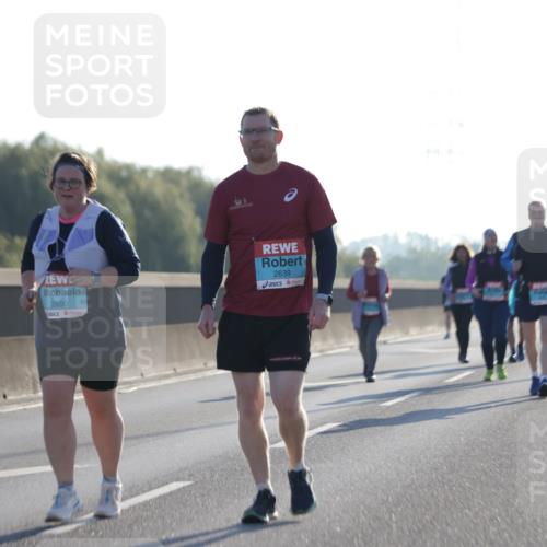 03.10.2025 - Köhlbrandbrückenlauf Jannik Wohlers http://msf.ph/oto/9067576 03.10.2025 09:30:13 Position 3 2650, 2639 meine-sportfotos.de