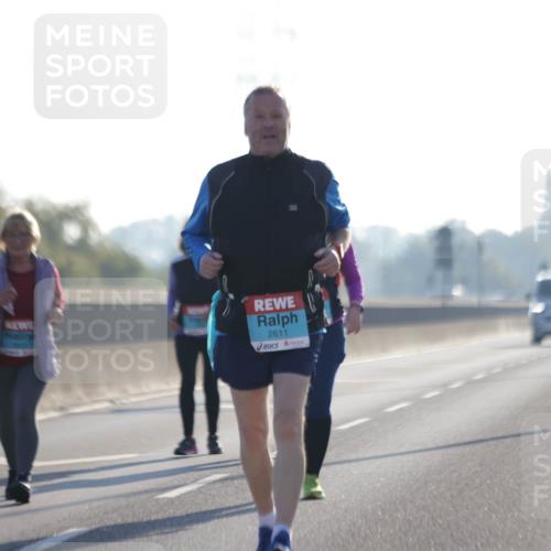 03.10.2025 - Köhlbrandbrückenlauf Jannik Wohlers http://msf.ph/oto/9067603 03.10.2025 09:30:17 Position 3 2611 meine-sportfotos.de