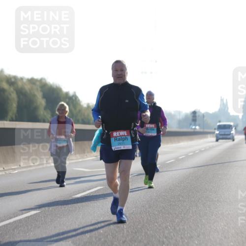 03.10.2025 - Köhlbrandbrückenlauf Jannik Wohlers http://msf.ph/oto/9067619 03.10.2025 09:30:19 Position 3 2611 meine-sportfotos.de