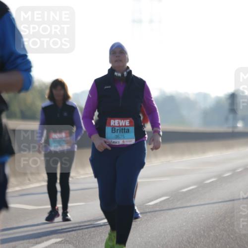 03.10.2025 - Köhlbrandbrückenlauf Jannik Wohlers http://msf.ph/oto/9067629 03.10.2025 09:30:20 Position 3 3575 meine-sportfotos.de