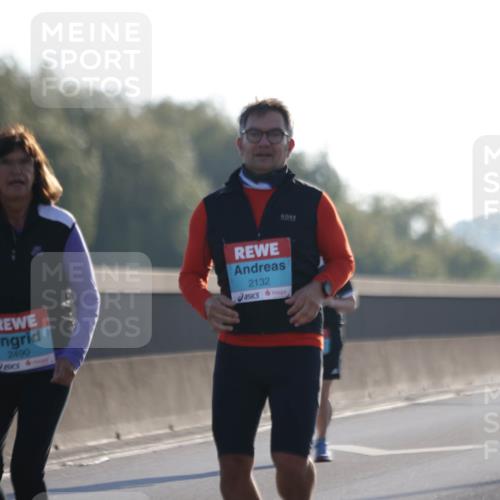 03.10.2025 - Köhlbrandbrückenlauf Jannik Wohlers http://msf.ph/oto/9067696 03.10.2025 09:30:25 Position 3 2490, 2132 meine-sportfotos.de