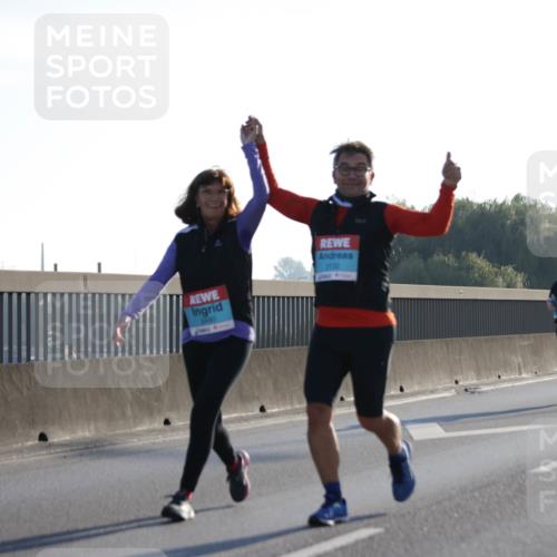 03.10.2025 - Köhlbrandbrückenlauf Jannik Wohlers http://msf.ph/oto/9067757 03.10.2025 09:30:28 Position 3 2490, 2132 meine-sportfotos.de