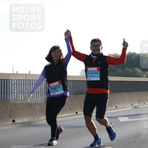 03.10.2025 - Köhlbrandbrückenlauf Jannik Wohlers http://msf.ph/oto/9067766 03.10.2025 09:30:28 Position 3 2490, 2132, 9048 meine-sportfotos.de