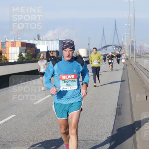 03.10.2025 - Köhlbrandbrückenlauf Jannik Wohlers http://msf.ph/oto/9067870 03.10.2025 09:47:02 Position 3 3317 meine-sportfotos.de