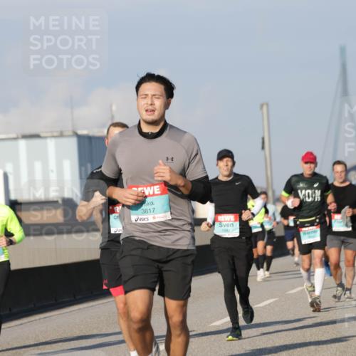 03.10.2025 - Köhlbrandbrückenlauf Jannik Wohlers http://msf.ph/oto/9068001 03.10.2025 09:47:31 Position 3 3817, 1110, 1043 meine-sportfotos.de
